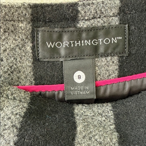 NWT Women’s size 8 Chic Worthington Black and Gray Striped Flare Hem Mini Skirt - Picture 4 of 10
